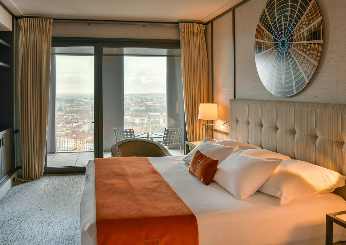 Recommandations d’hôtels cinq étoiles : les hébergements les plus luxueux de Lyon