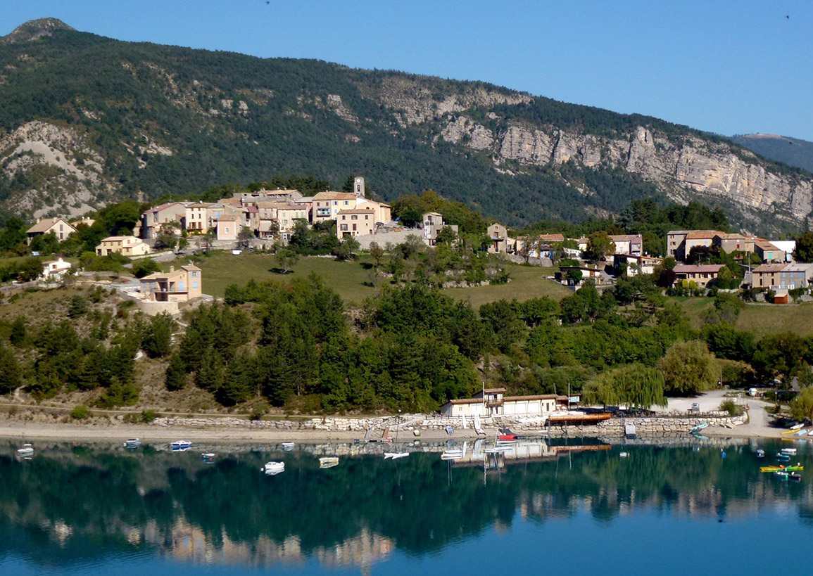 Partir en road trip depuis Nice : Les plus beaux itinéraires le long de la Riviera